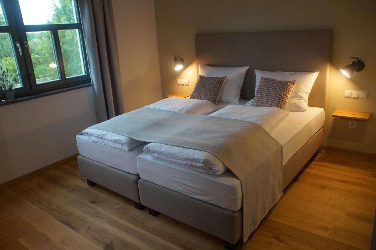 Hotel Dorfmuehle Lehrberg Extérieur photo